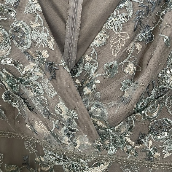 Mac Duggal 67869 - Long Sleeve A-Line Dress size 14 gray/silver - Picture 9 of 14